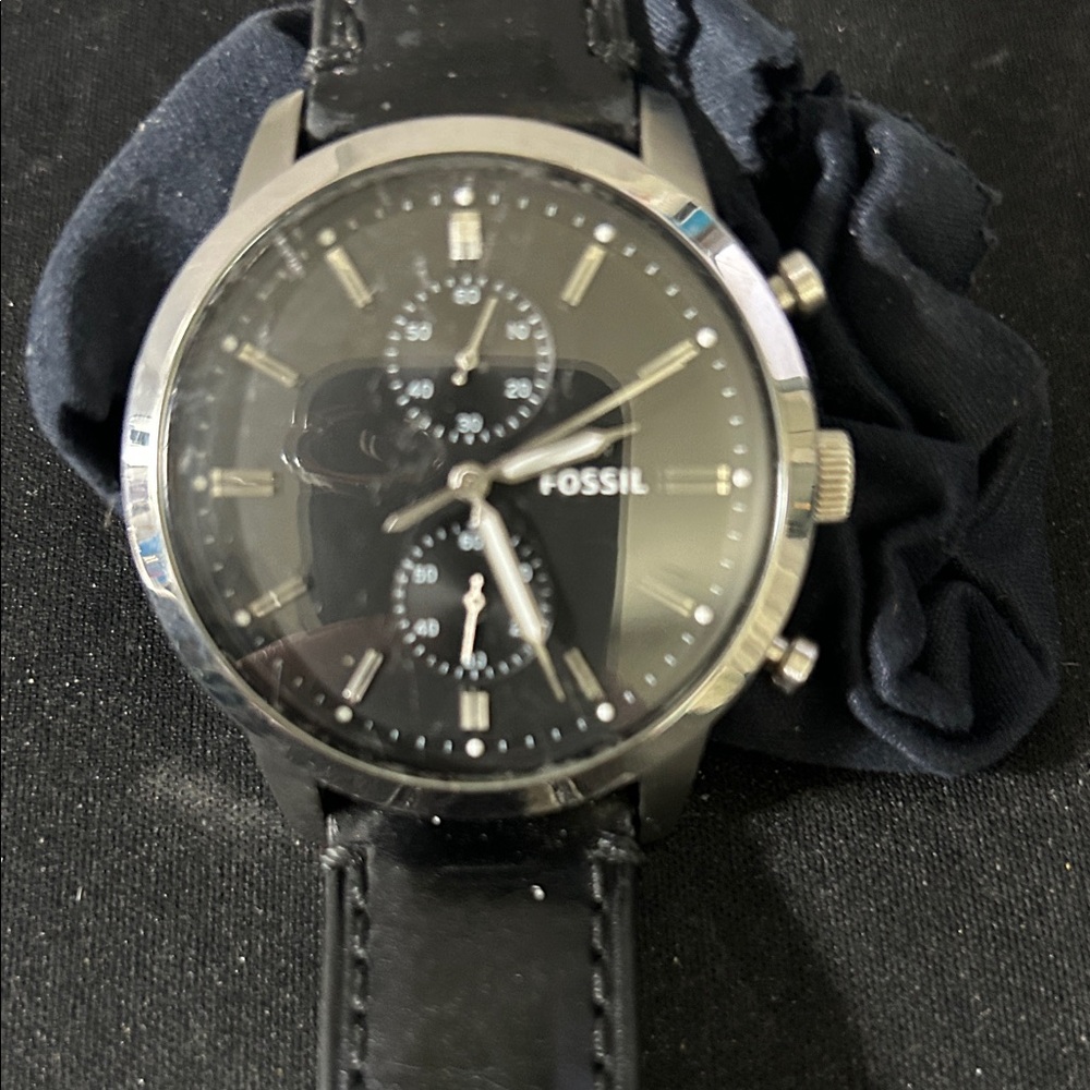 Fossil Black and Silver Chronograph Leather Watch